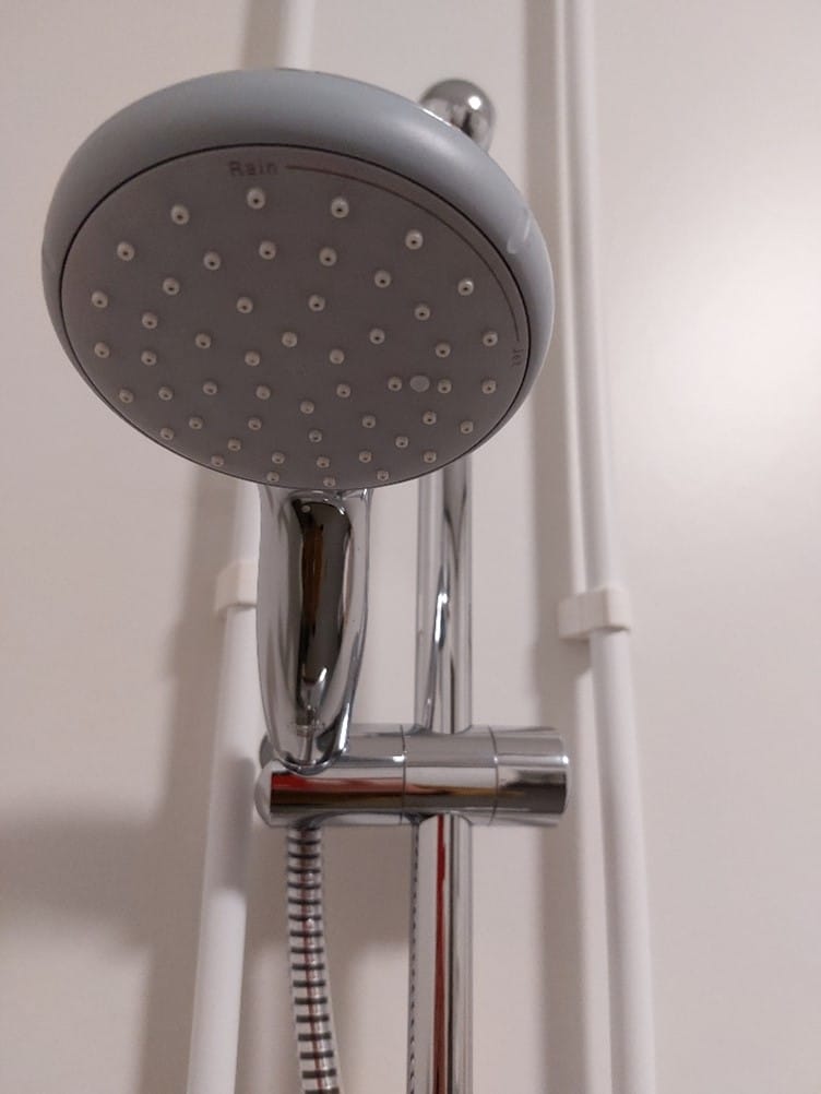 Douche in tweedehands zorgwoning