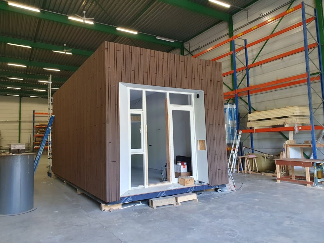 Productie van Tiny House in eigen werkplaats.