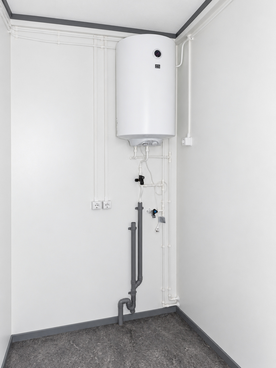 Boiler in badkamer van woningtype B2, B3, C2, C3 en D.
